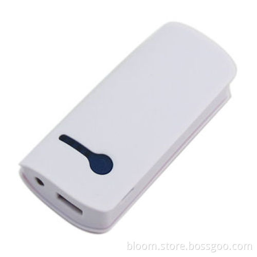 5,200mAh New Design Power Bank for iPhone6/5/4/iPad and Other Mobile Phones with 1W LED FlashlightNew
